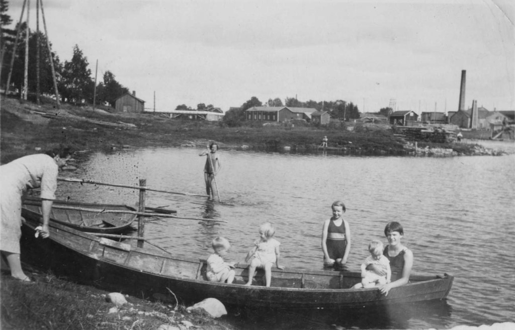 Väinölän suvanto, veneessä Heiskalat