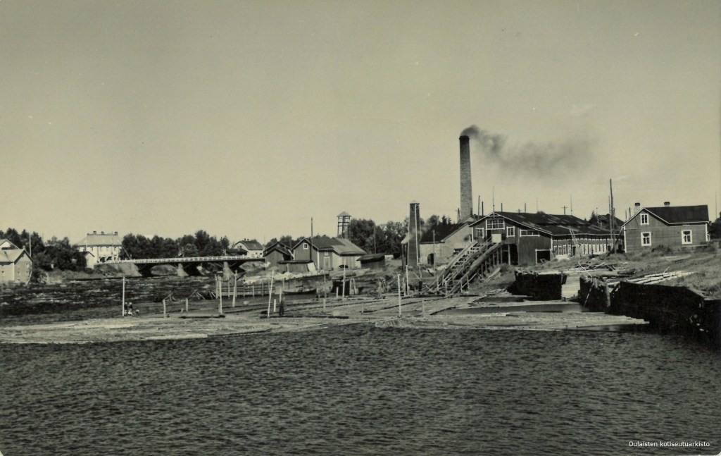 Oulaisten saha suvannolta itään